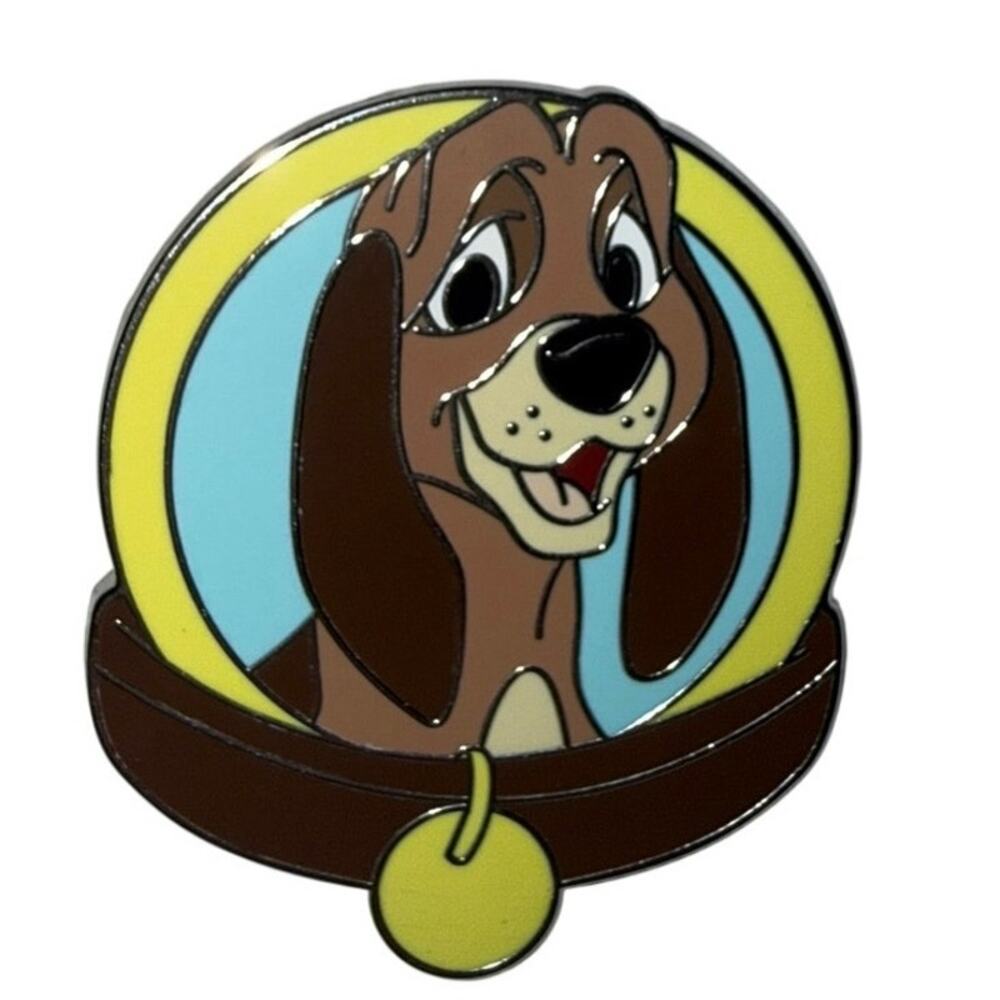 Disney Magical Mystery Pin Series 25 Dog & Cat Collars Copper Hound Pin